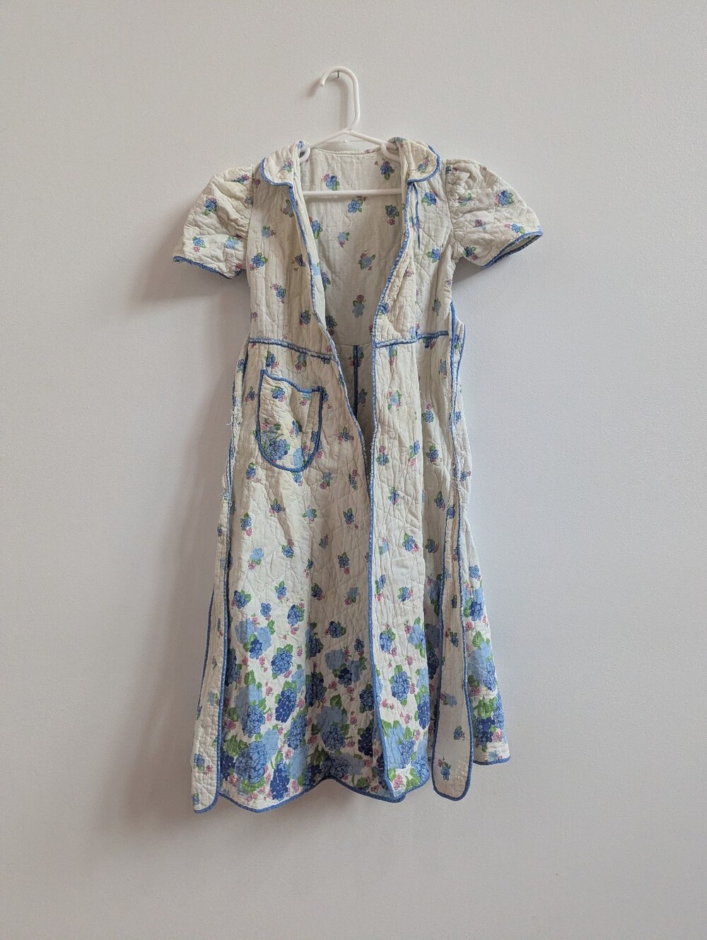 Vtg Quilted Robe 5-6T Blue Floral Retro
